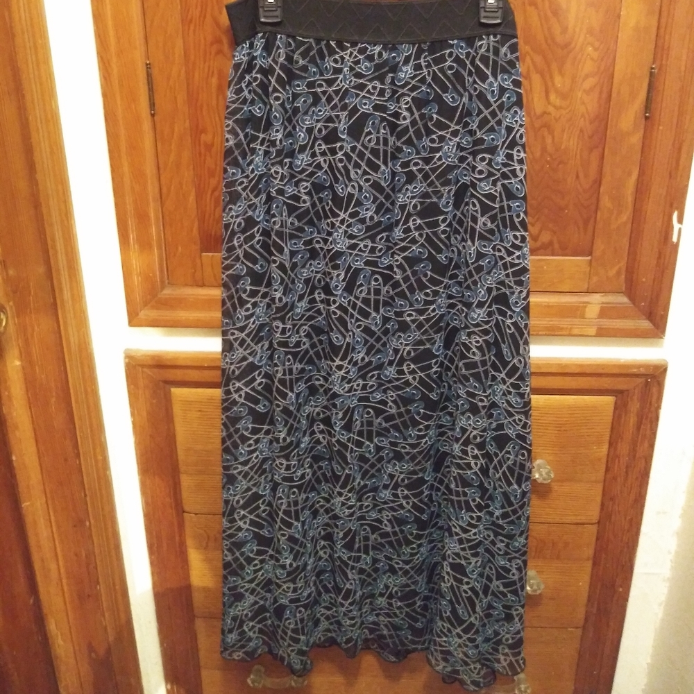 Lularoe Lucy skirt